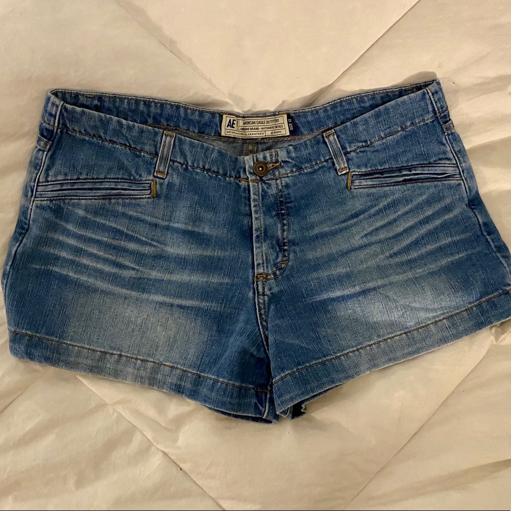 VINTAGE 90’s Denim Shorts